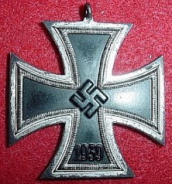 Nazi 1939 Iron Cross 2nd Class w/o Ribbon Ring...$60 SOLD