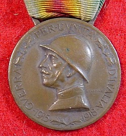 Italy War Medal (Medaglia Dell Guerra) 1915–1918...$35 SOLD