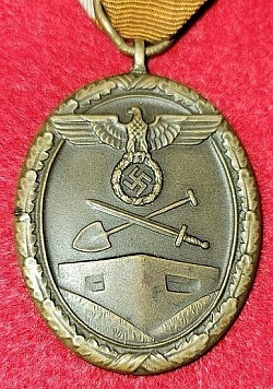 Nazi Earlier Quality Bronze West Wall Medal...$40 SOLD
