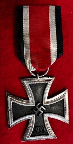 Nazi 1939 Iron Cross 2nd Class with Ribbon...$175 SOLD