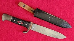 Nazi Hitler Youth Knife with Motto and Transitional “HUGO RITTER